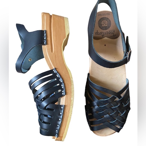 Free People Shoes - Troentorp Clogs, Free People Ana Black leather Sandals